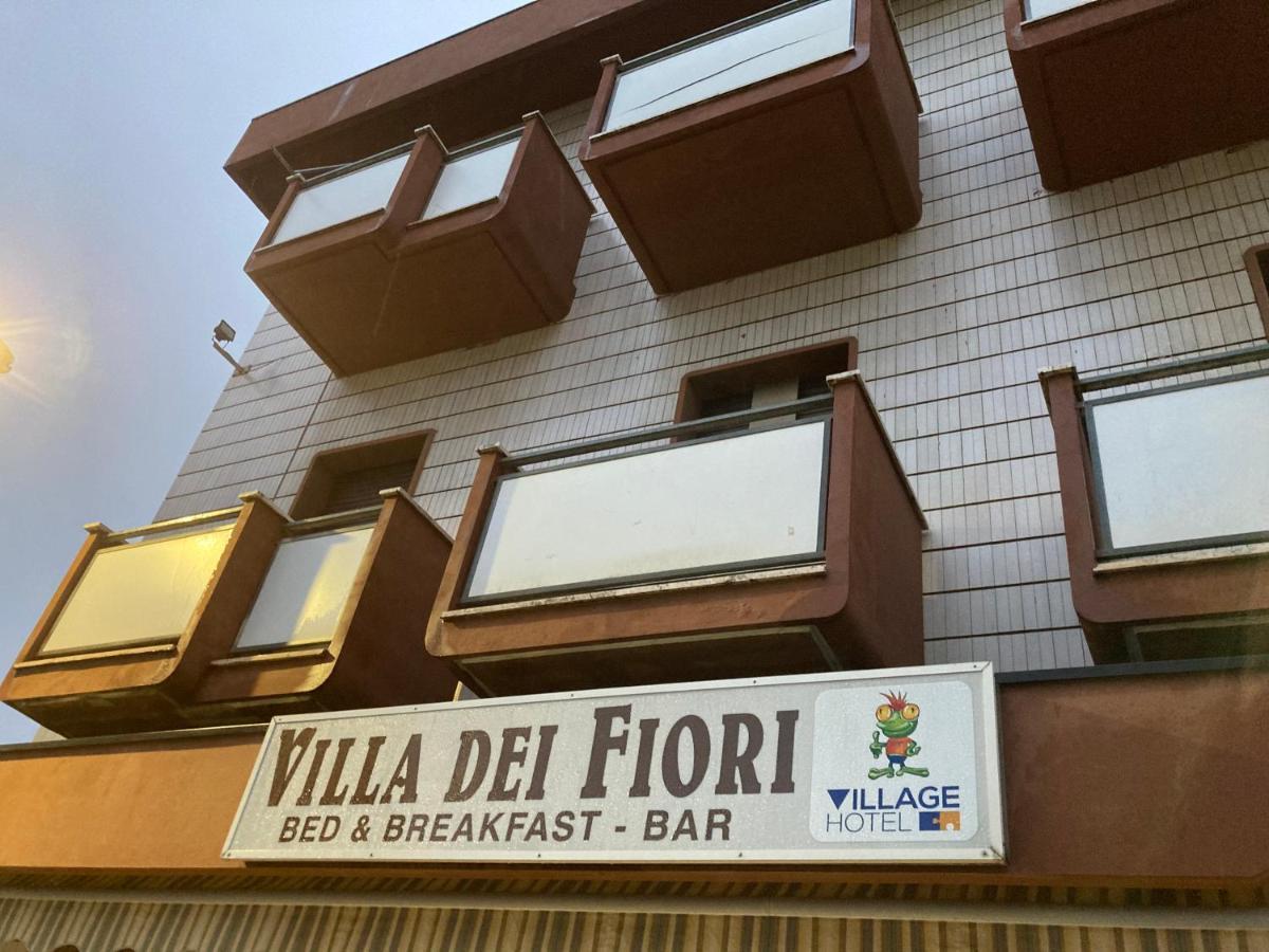 Hotel Villa Dei Fiori Bellaria-Igea Marina Exterior photo